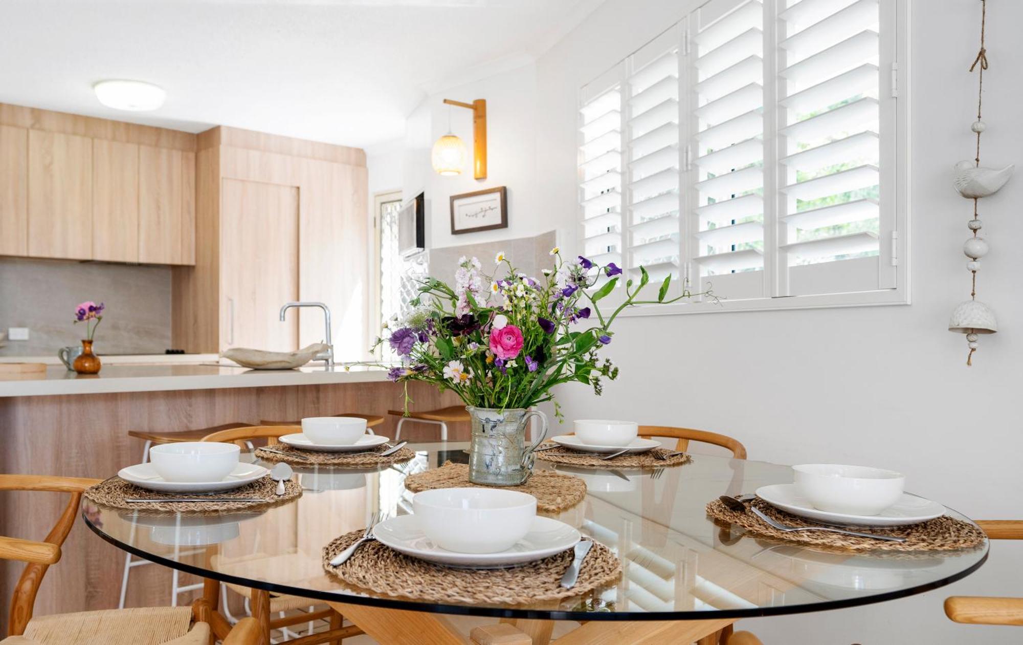 Apartment Highwater Haven - Ocean View Apartment. 300m To Beach. Pet Friendly